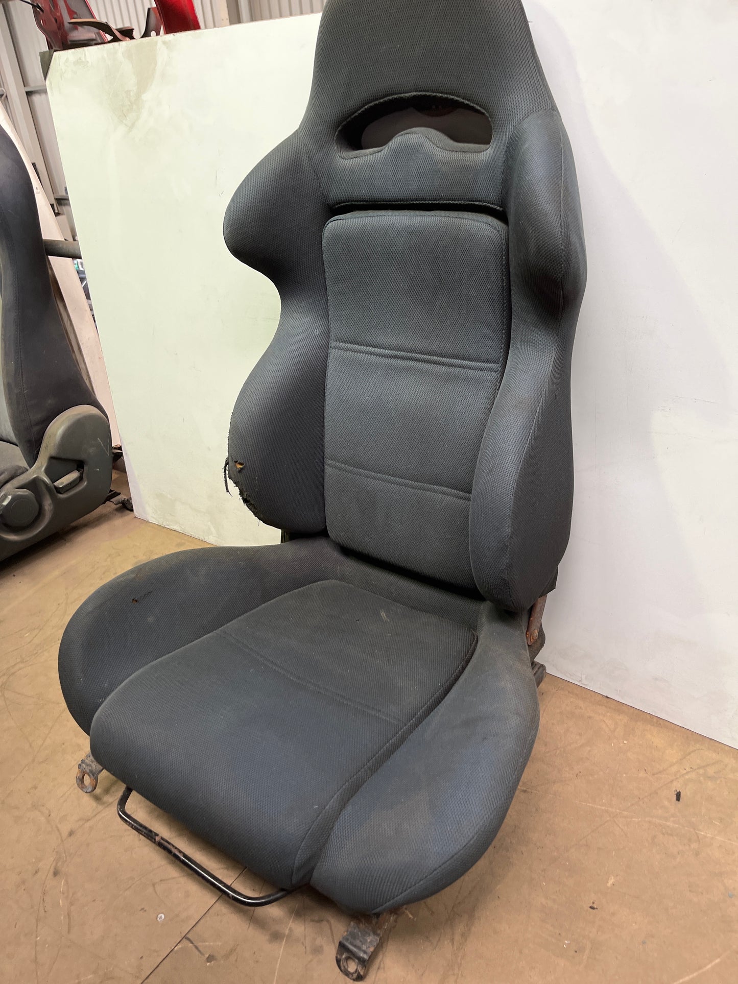 Aftermarket Front Seat With S Chassis Passenger Rail