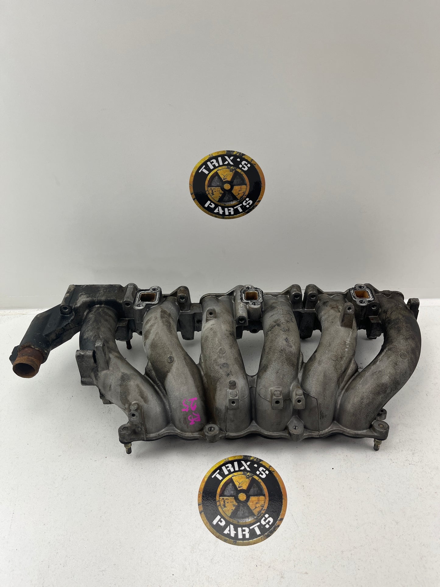Used Bottom Bare Intake Manifold to Suit RB25DET and RB25DE Engines