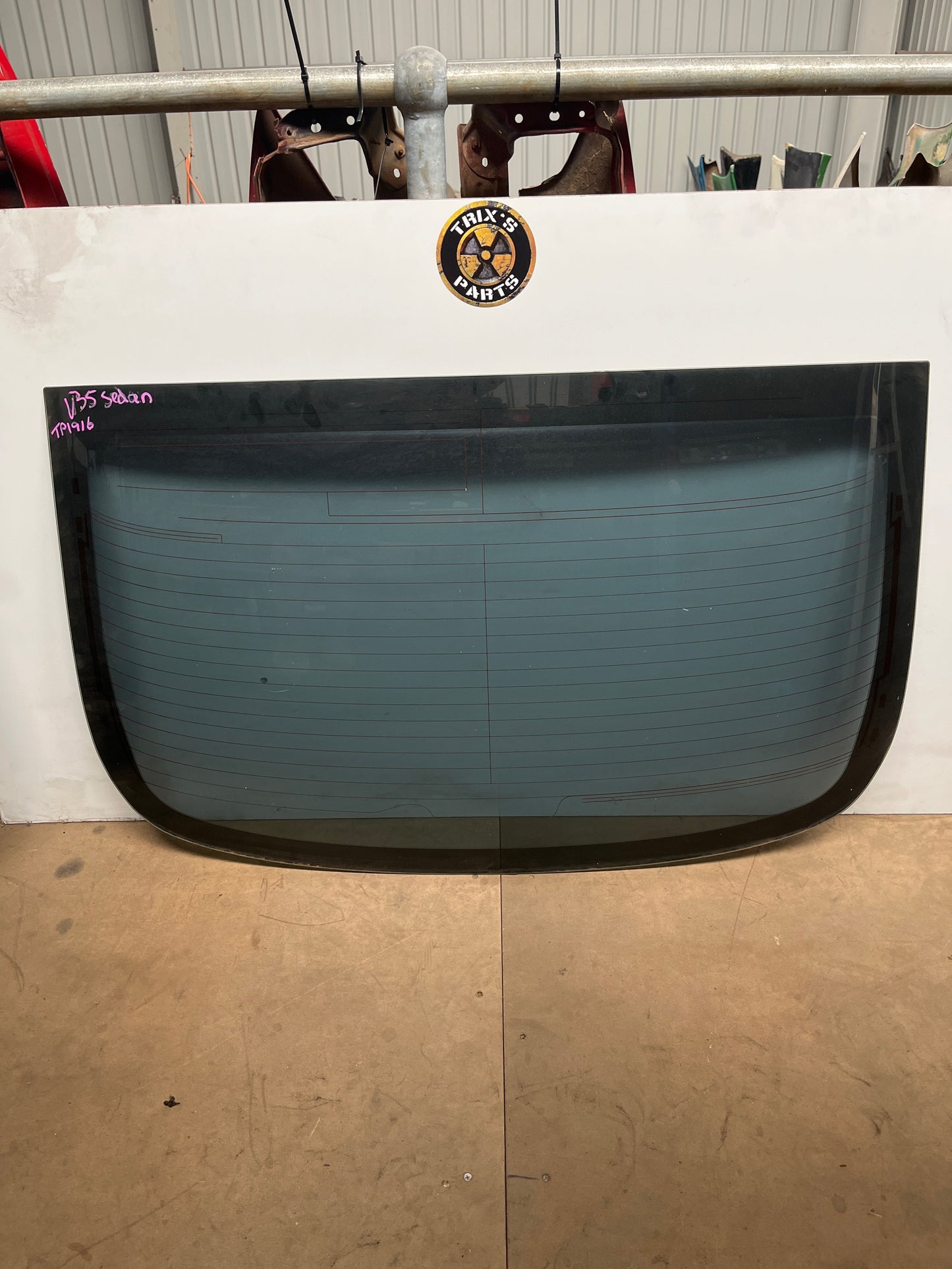 Used Rear Window To Suit Nissan V35 Sedan