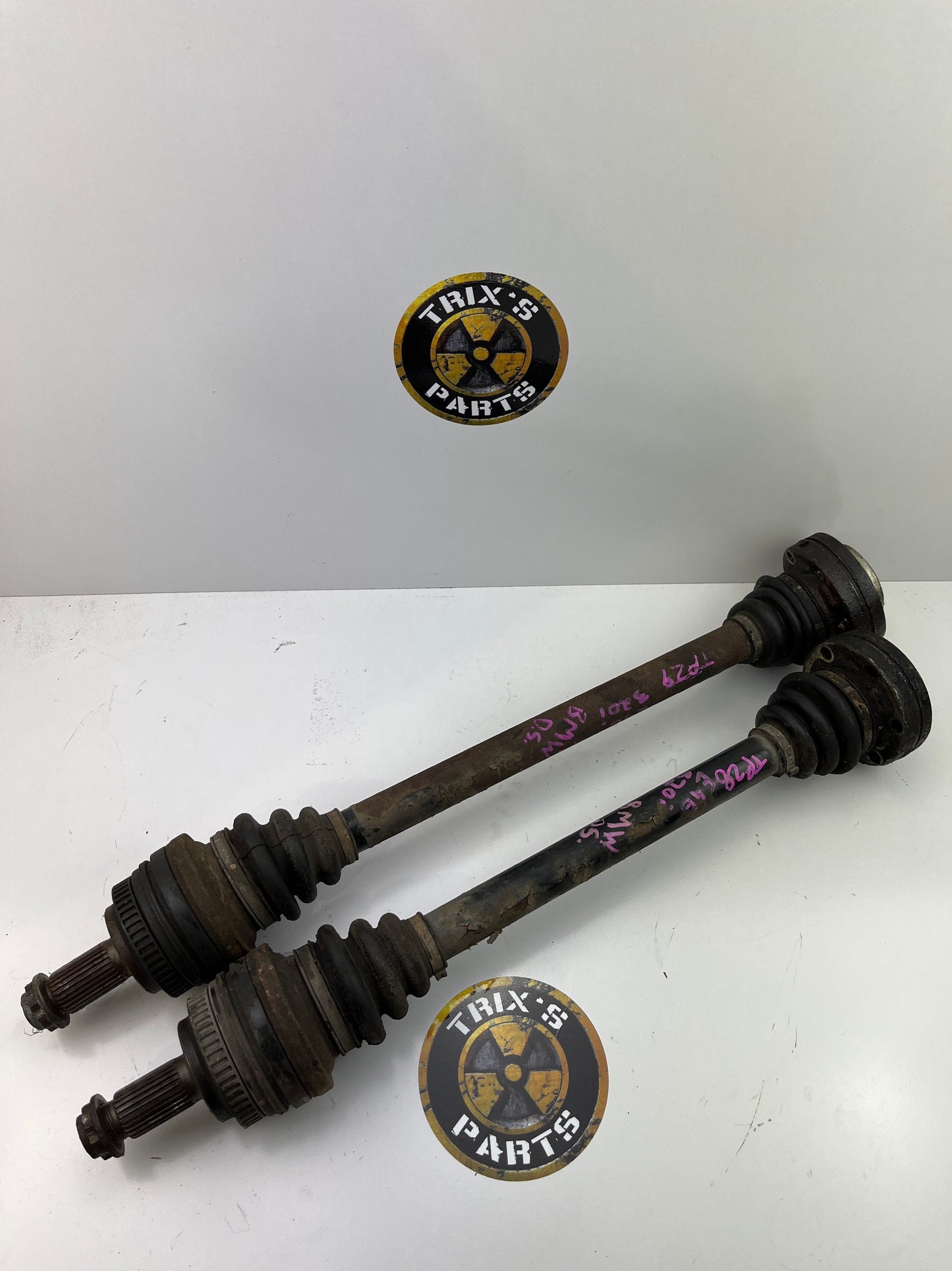 BMW 320i E46 Used Rear Driveshafts Pair